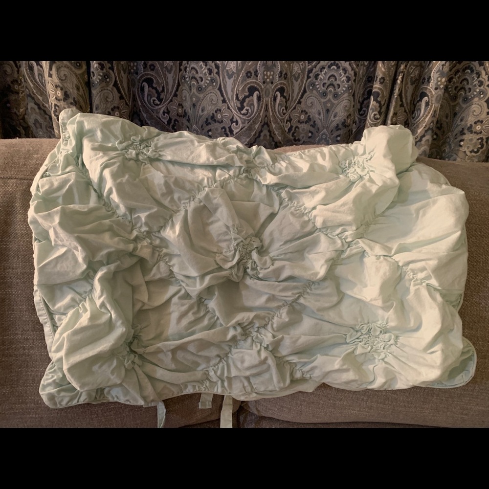 Pier 1 Duvet and 3 Shams